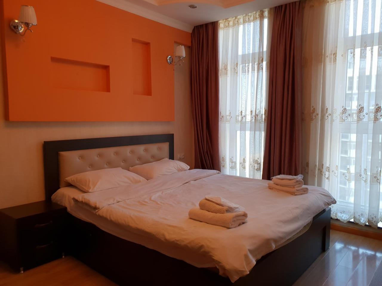 Batumi Apartments Guli Extérieur photo