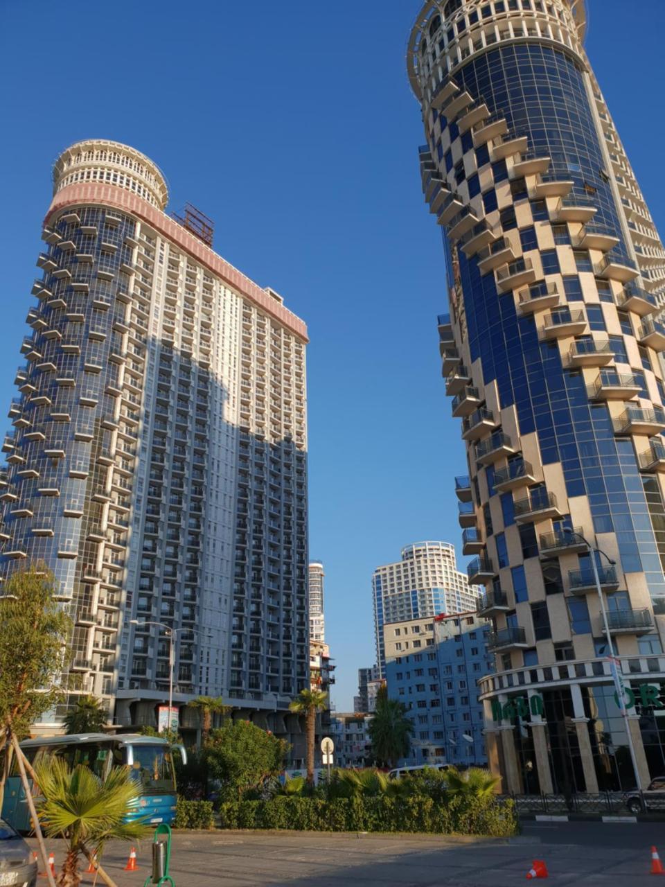 Batumi Apartments Guli Extérieur photo