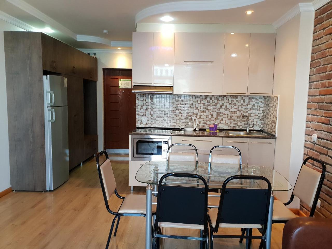 Batumi Apartments Guli Extérieur photo