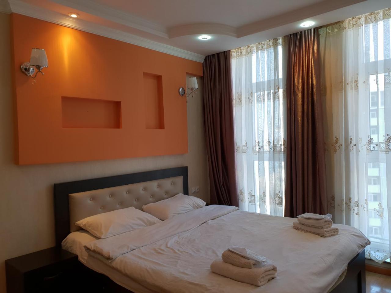 Batumi Apartments Guli Extérieur photo