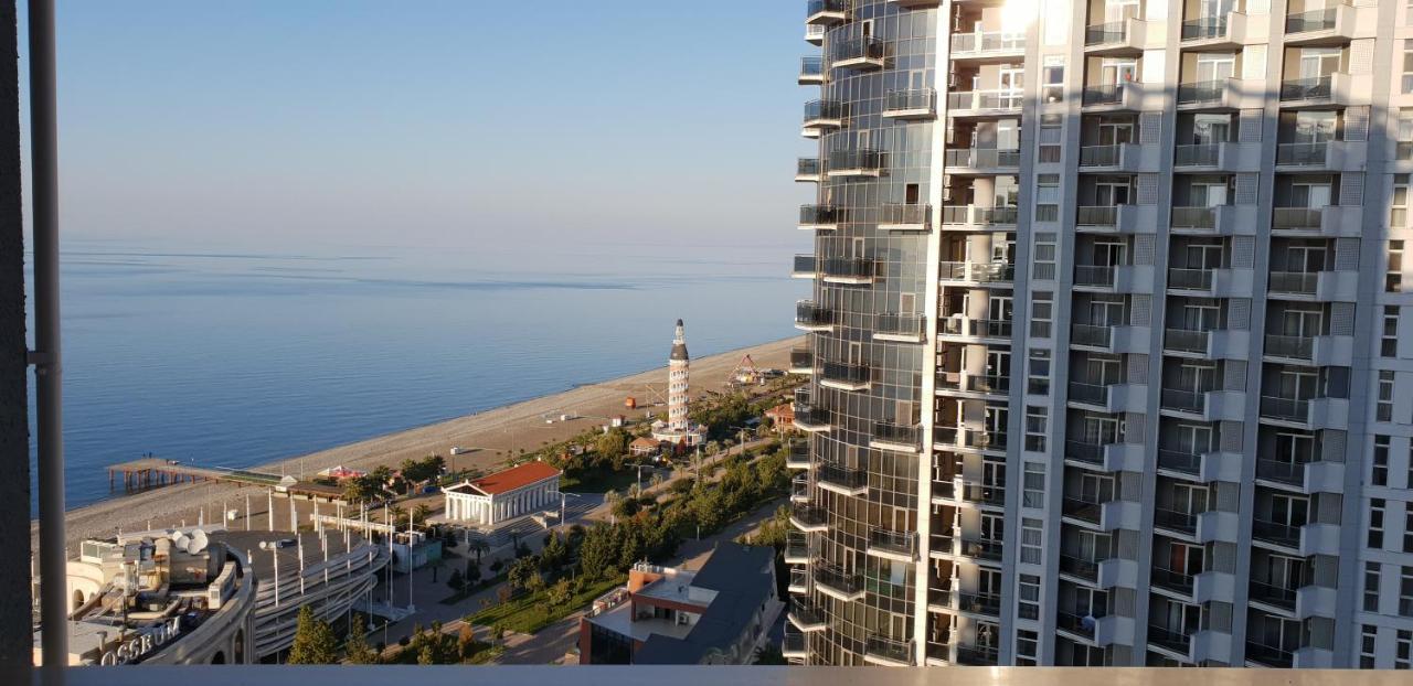 Batumi Apartments Guli Extérieur photo