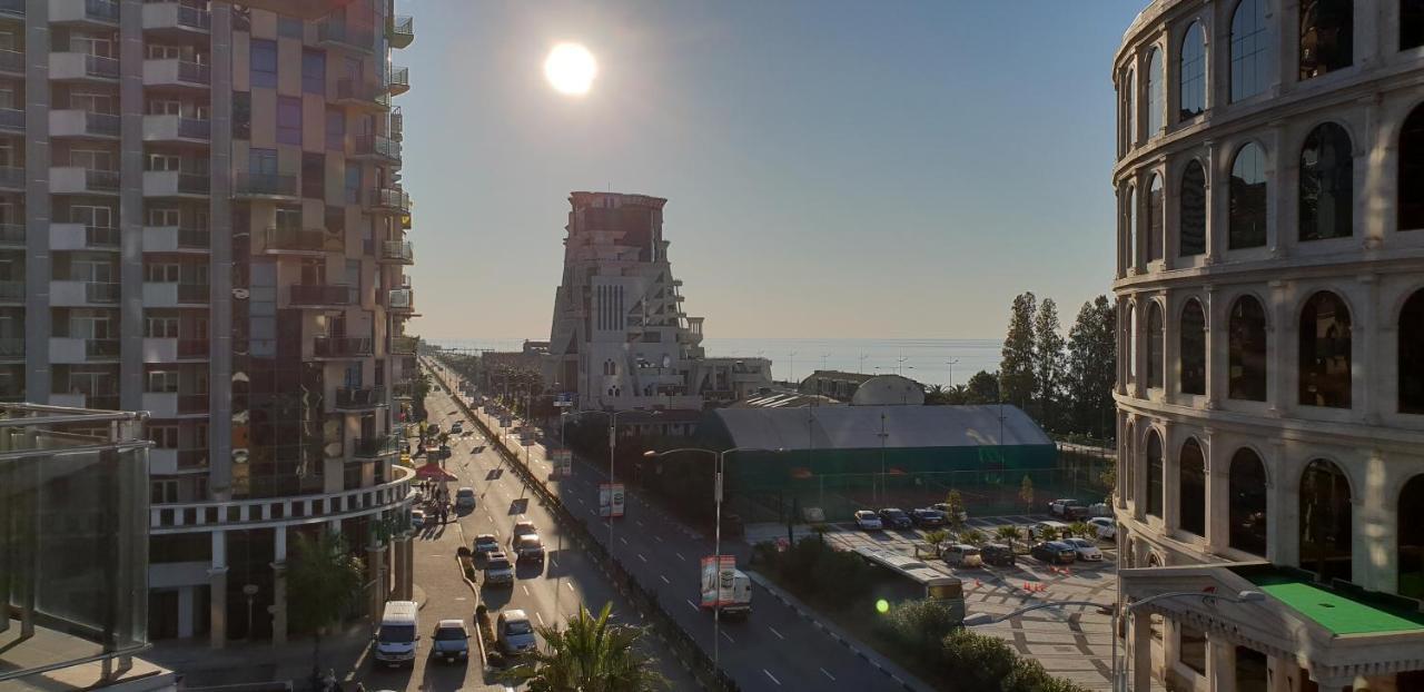 Batumi Apartments Guli Extérieur photo