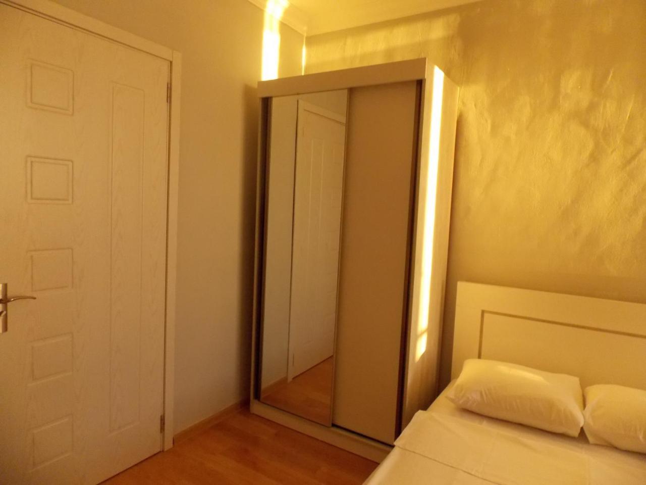 Batumi Apartments Guli Extérieur photo