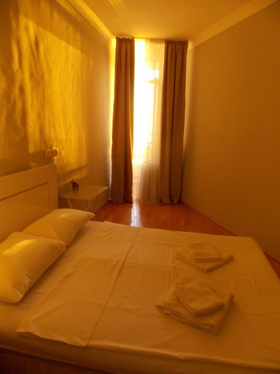 Batumi Apartments Guli Extérieur photo